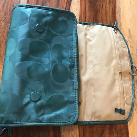 Coach Sateen Blue Travel/Accessory/Makeup Bag - Picture 6 of 7